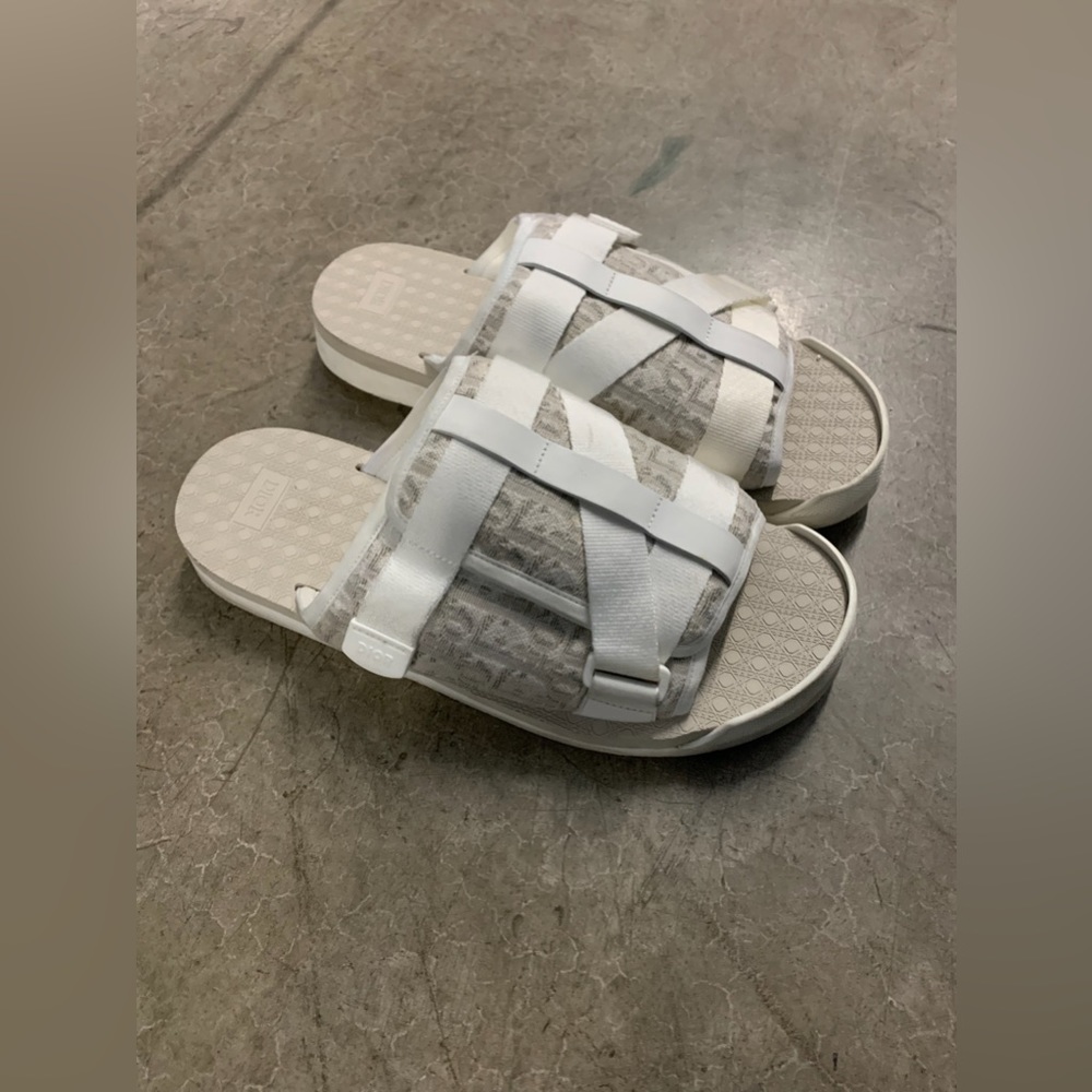 DIOR ALPHA SANDAL - Picture 2 of 4